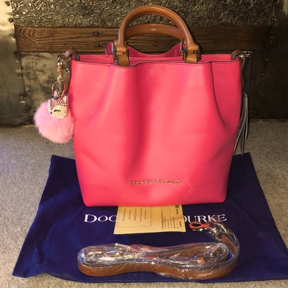 Dooney & Bourke Handbags - Dooney & Bourke NWT Small Barlow in Bubble Gum with key fob